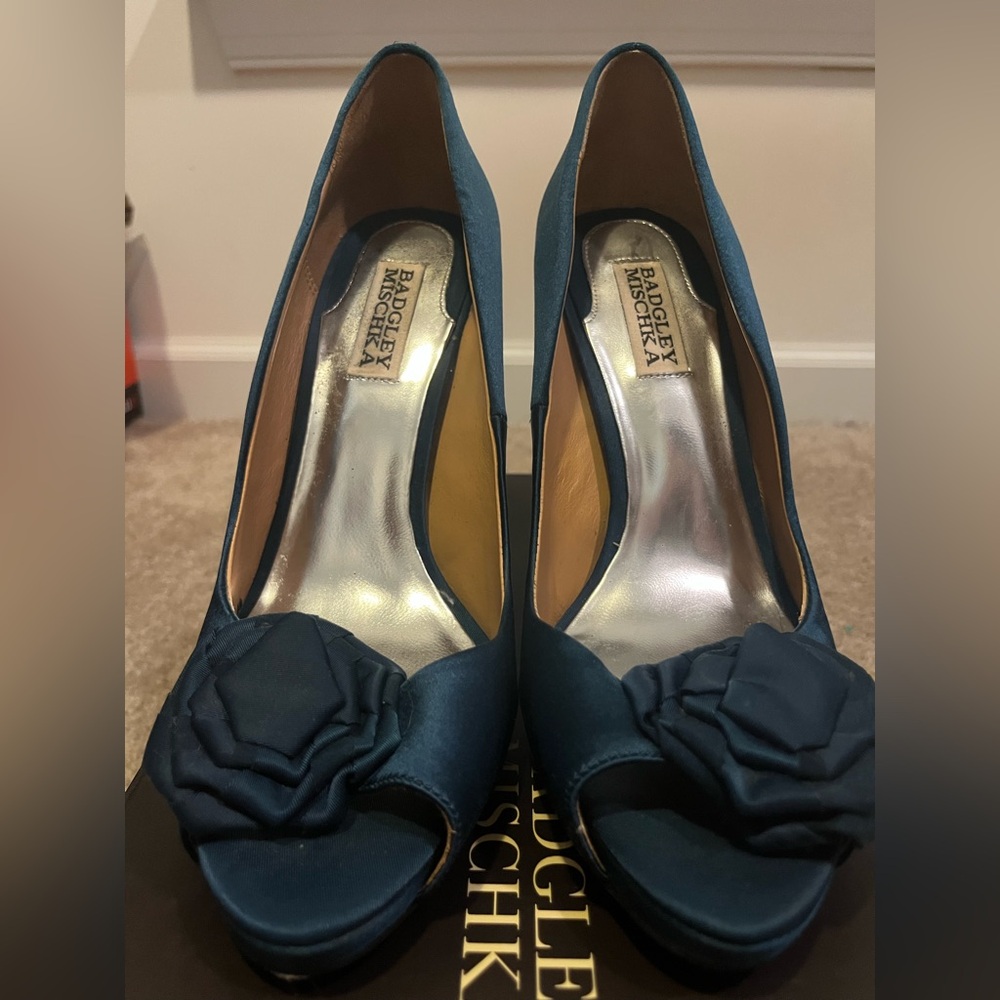 Badgley Mischka Frank Teal Peep-Toe Heels  - Size 8